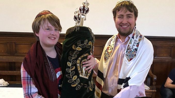 Esther Thorpe first gender neutral b nei mitzvah
